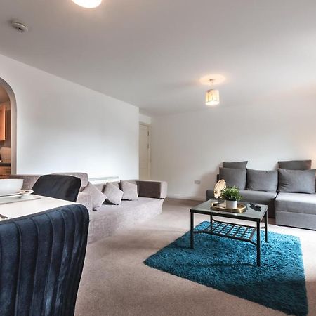 Best Price! Large Spacious 2 Bed Apartment - King Size Or Single Beds, Sofabeds, Smart Tvs, Free Parking Саутгемптон Екстер'єр фото