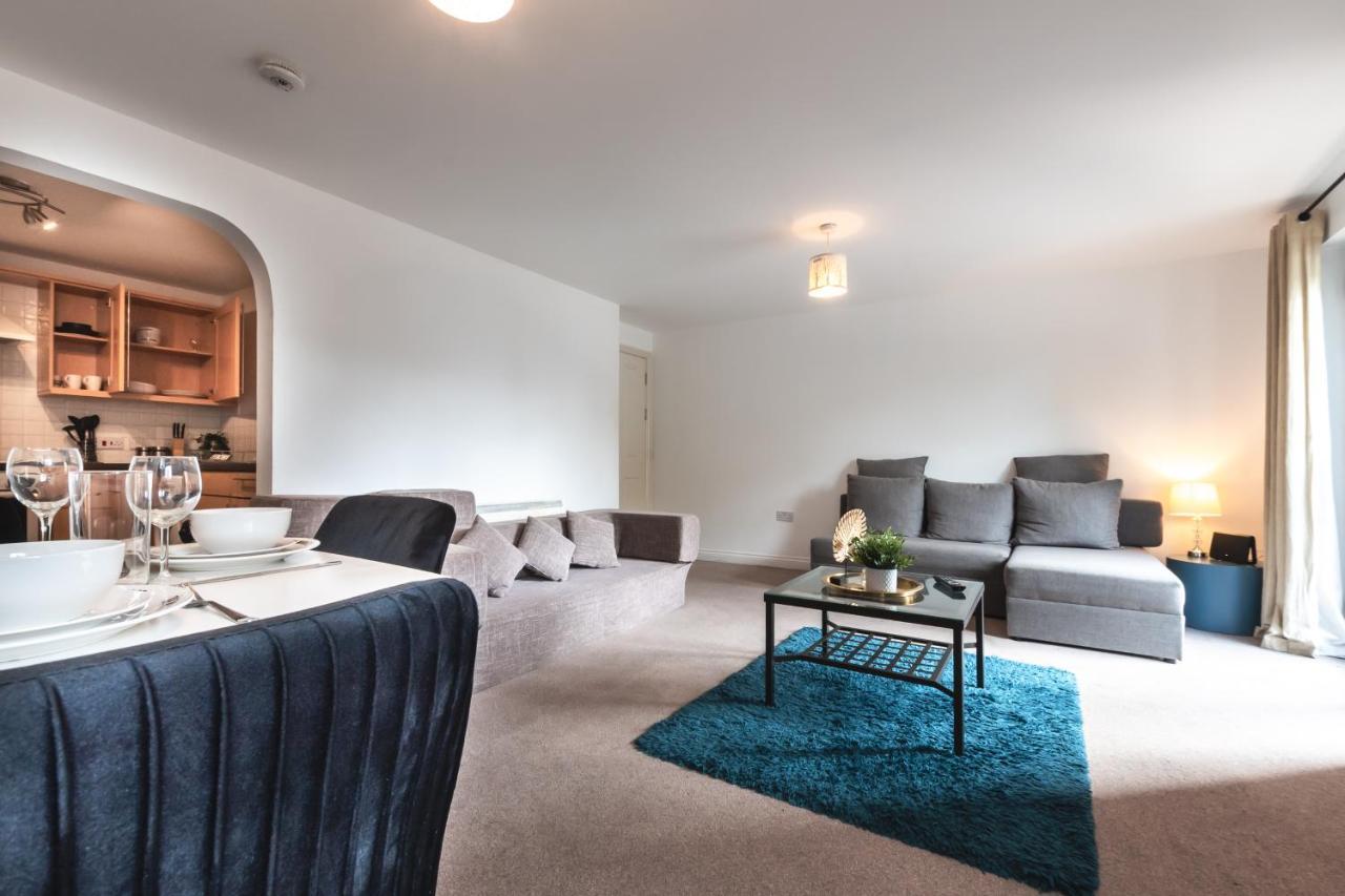 Best Price! Large Spacious 2 Bed Apartment - King Size Or Single Beds, Sofabeds, Smart Tvs, Free Parking Саутгемптон Екстер'єр фото