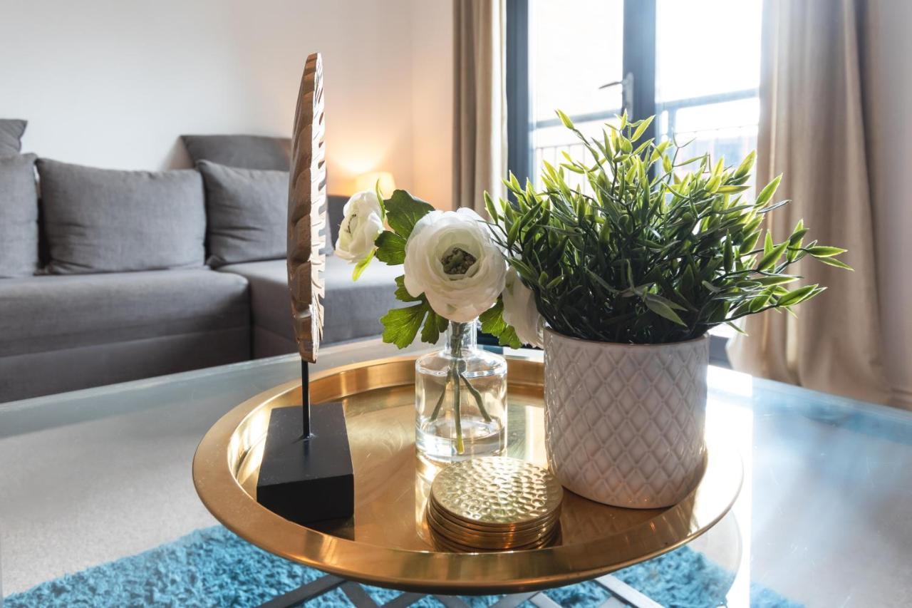 Best Price! Large Spacious 2 Bed Apartment - King Size Or Single Beds, Sofabeds, Smart Tvs, Free Parking Саутгемптон Екстер'єр фото