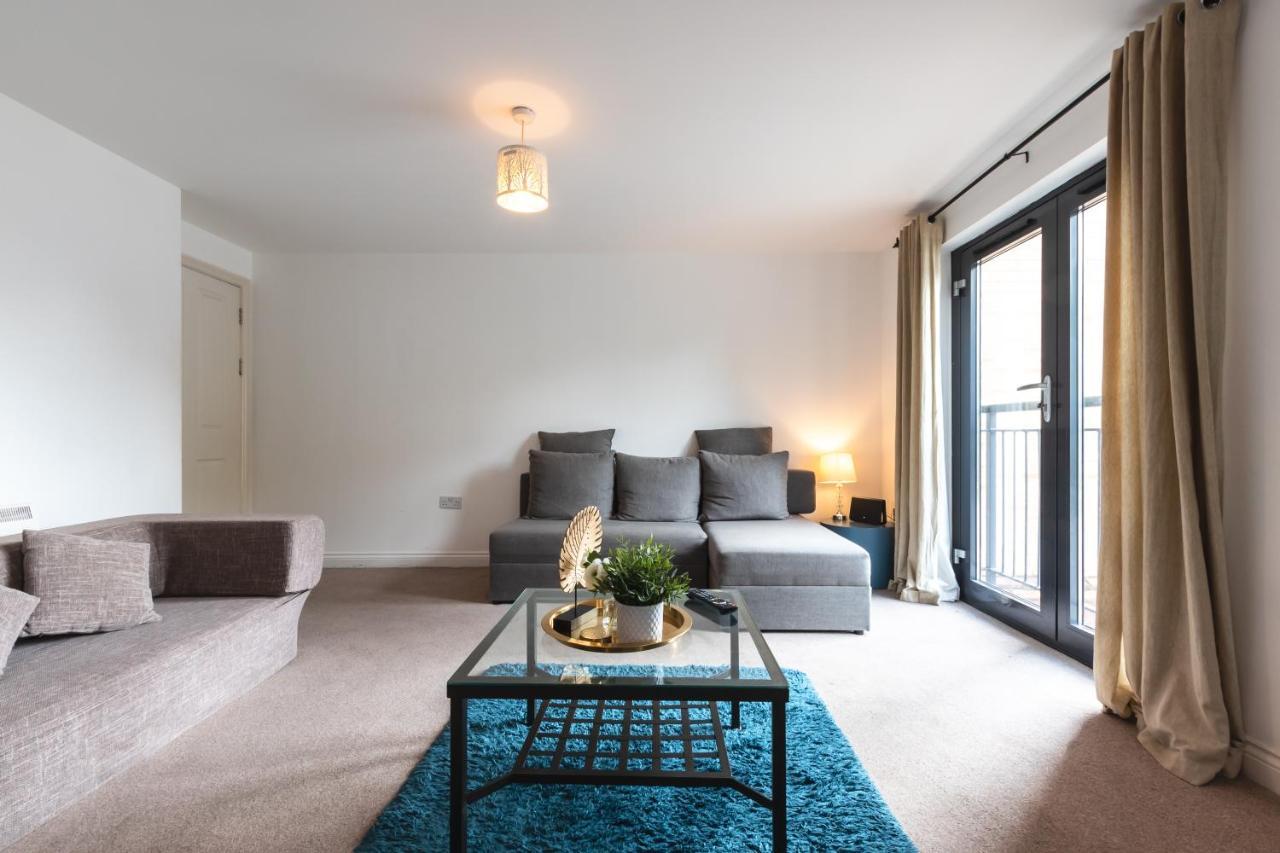 Best Price! Large Spacious 2 Bed Apartment - King Size Or Single Beds, Sofabeds, Smart Tvs, Free Parking Саутгемптон Екстер'єр фото