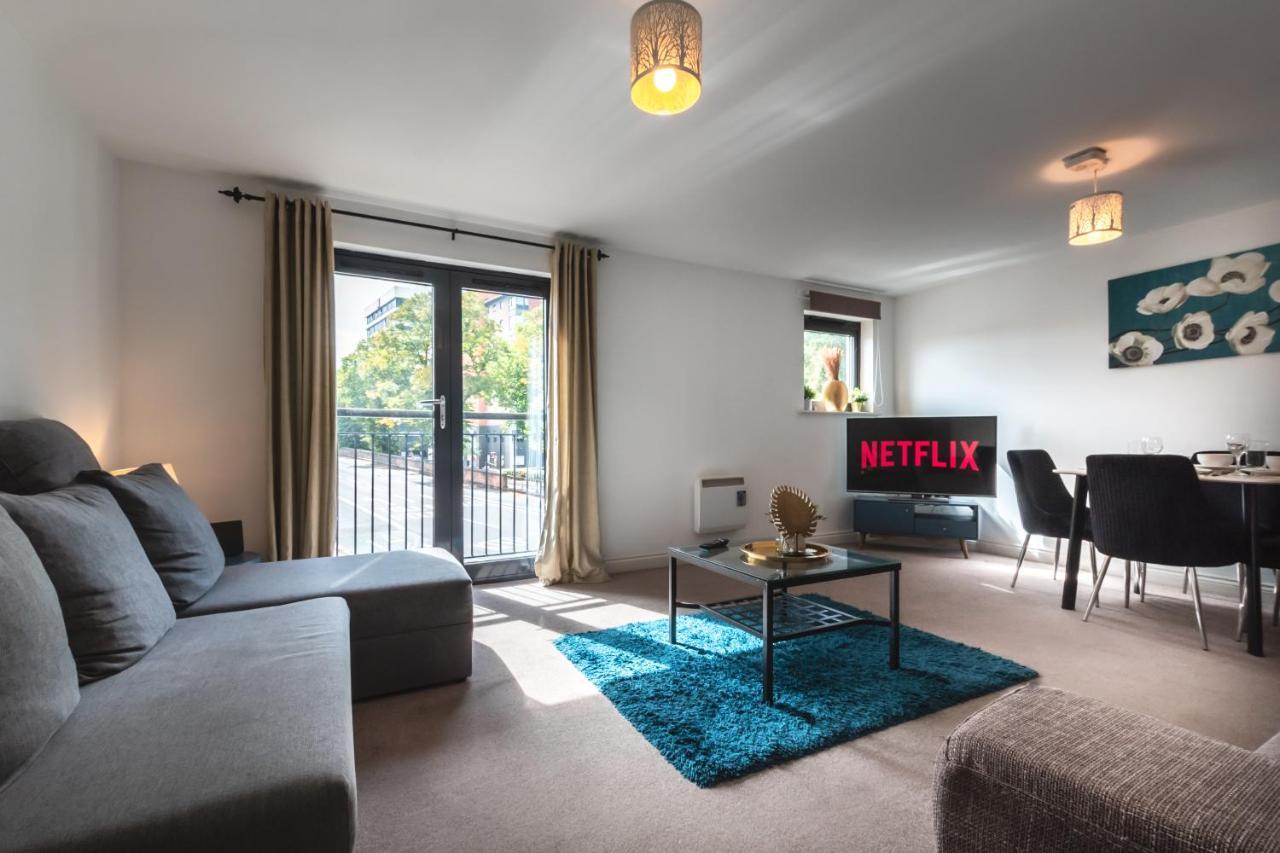 Best Price! Large Spacious 2 Bed Apartment - King Size Or Single Beds, Sofabeds, Smart Tvs, Free Parking Саутгемптон Екстер'єр фото